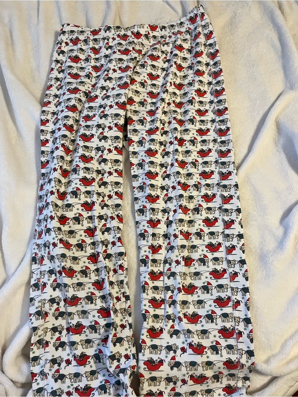 Roller Rabbit XS Christmas Pjs!!🎄 - Picture 6 of 6